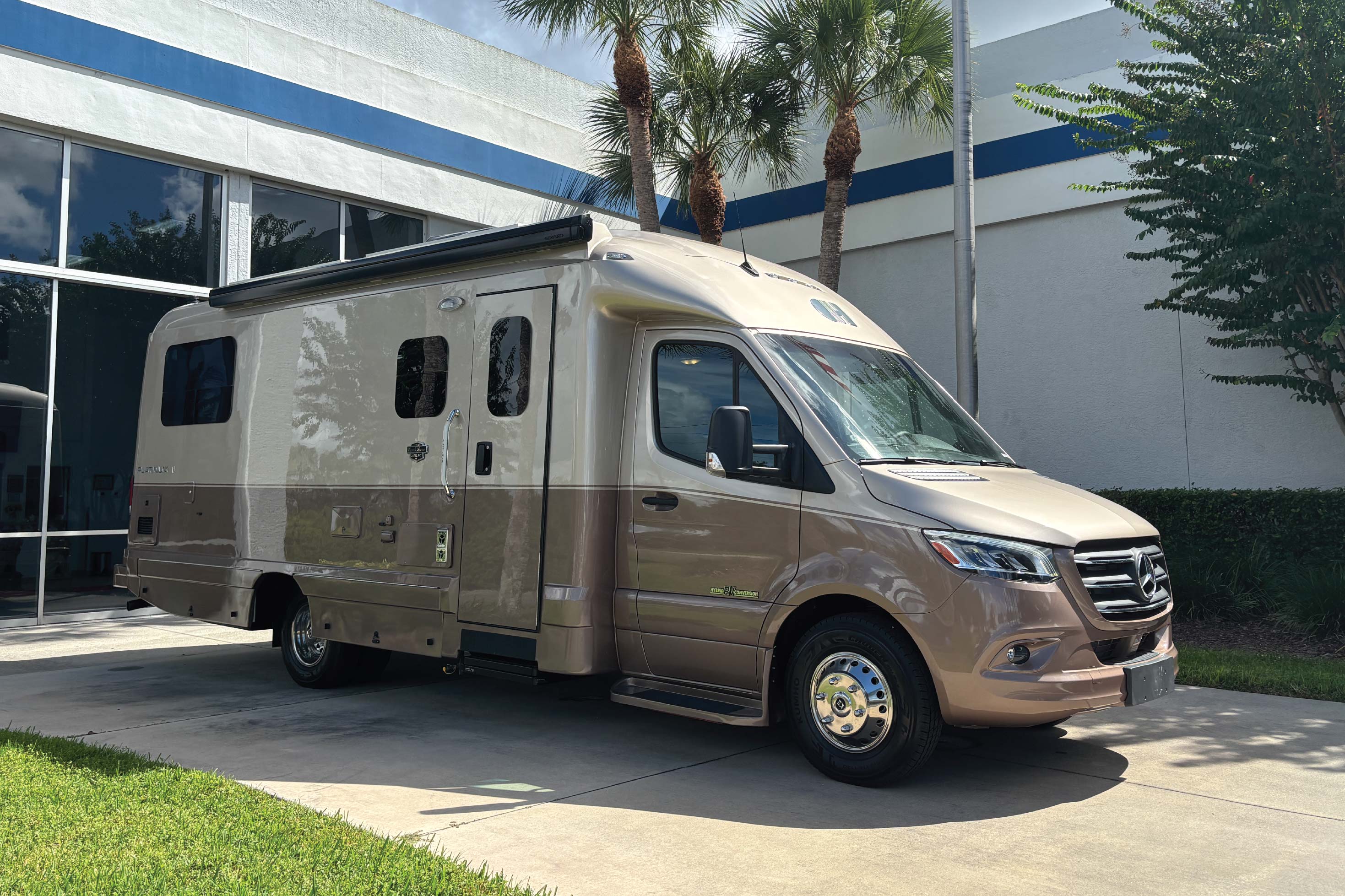 2027 Platinum II 241XL